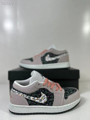 Jordan Air Jordan 1 Low SE GS Pink Floral Sneakers FJ3445-001