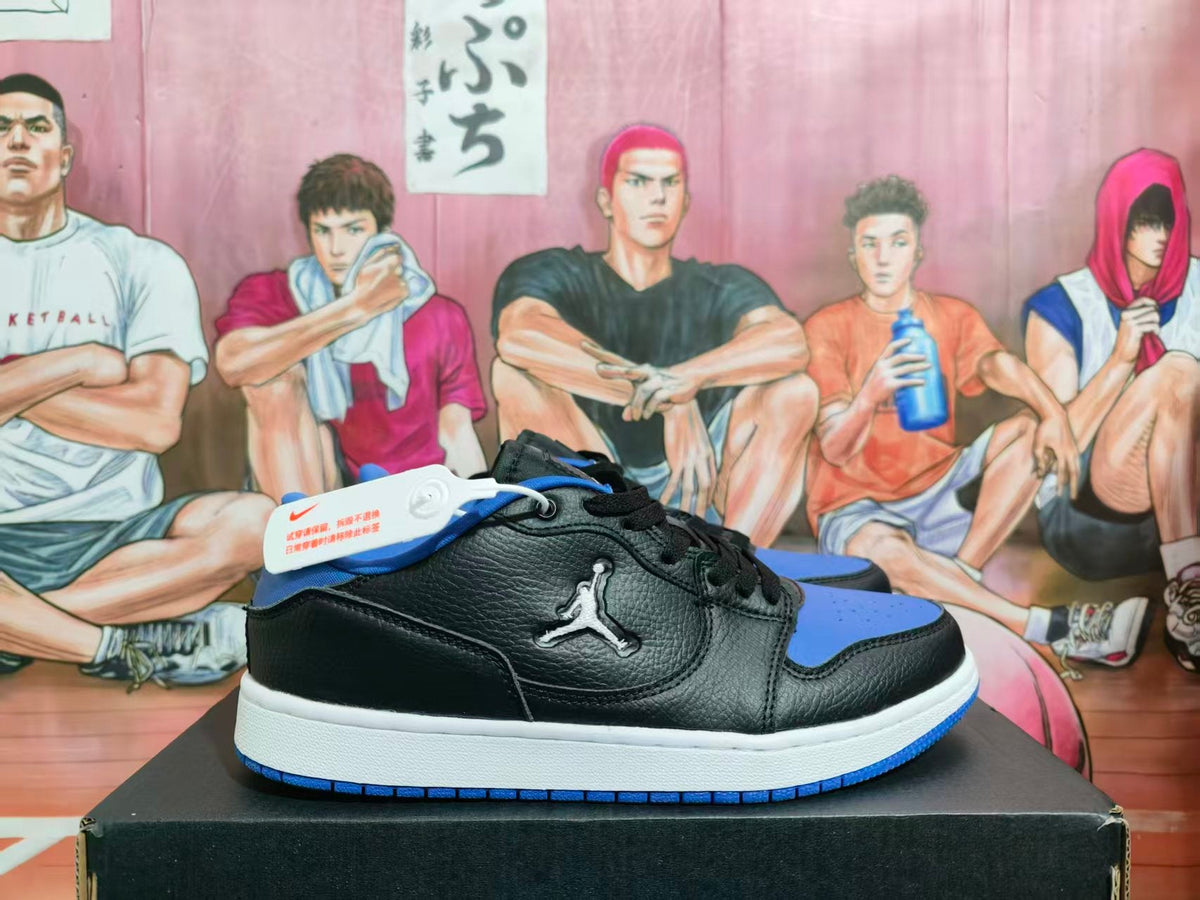 Jordan Low-Top Sneakers Black and Blue