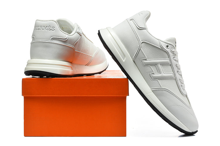 Hermès White Low-Top Lace-Up Sneakers