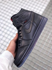 Jordan 1 High Zoom R2T Chameleon Black Sneakers