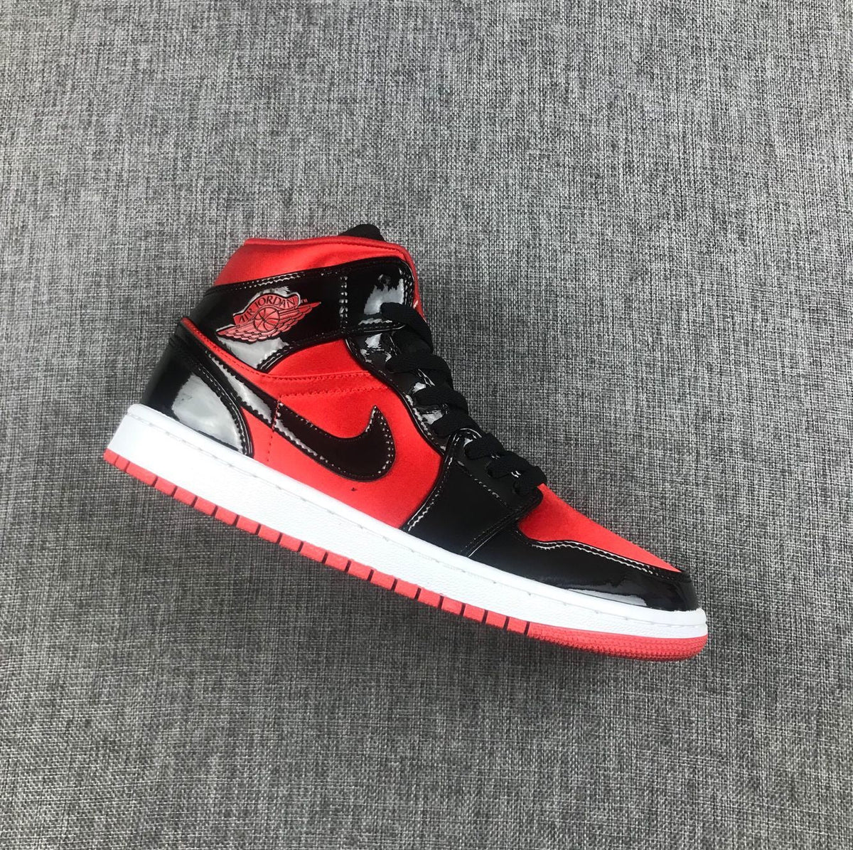 Jordan Air Jordan 1 Mid Red Black Patent Sneakers BQ6472-600