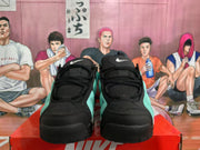 Nike Black and Green Sneakers