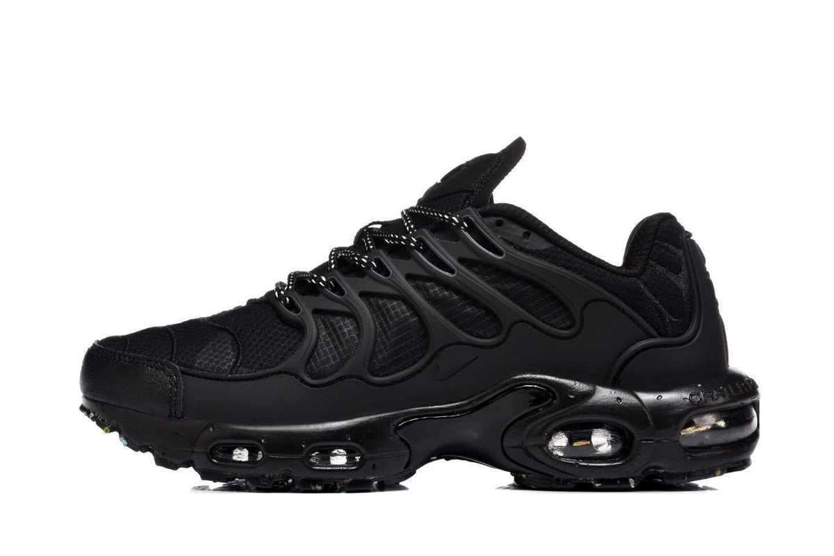 Nike Air Max Plus Black Sneakers