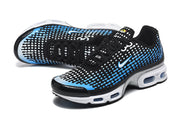 Nike Air Max Plus VII Sneakers in Black and Blue