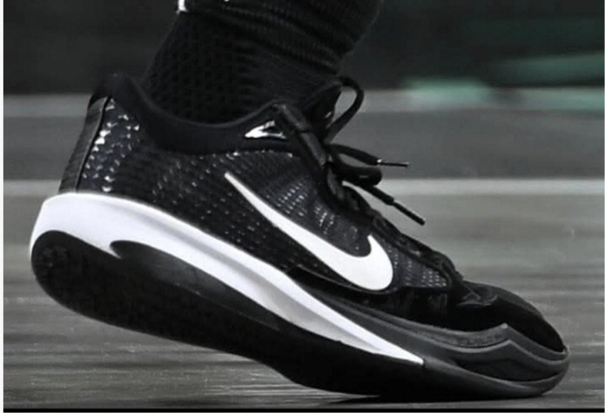 Nike 518-2 Black Sneakers