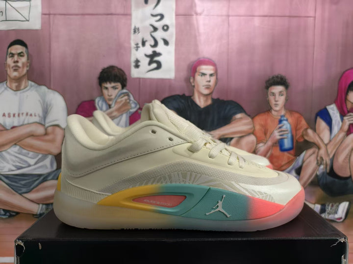 Jordan Basketball Sneakers Beige
