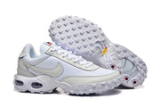 Nike Air Max Waffle SP White and Grey Sneakers