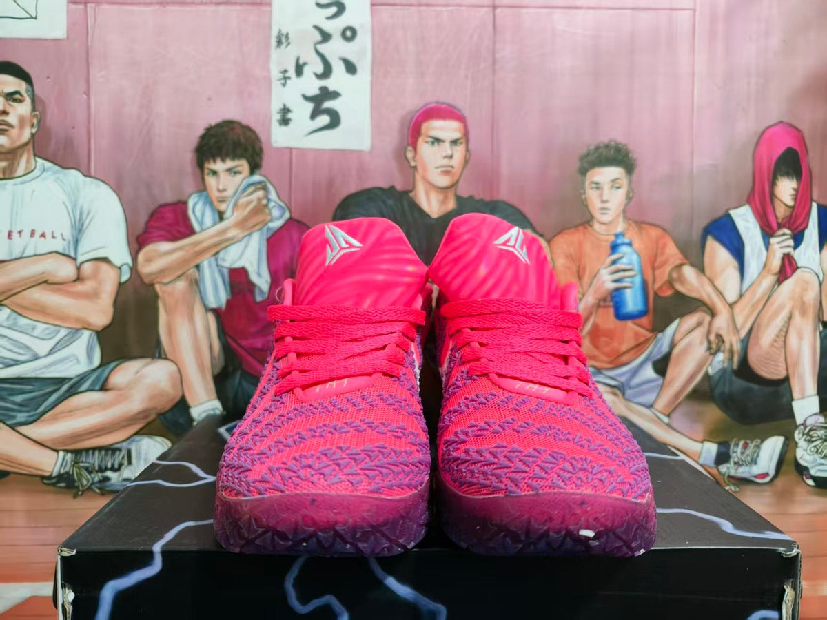 Nike LeBron 21 Basketball Shoes in Pink and Purple