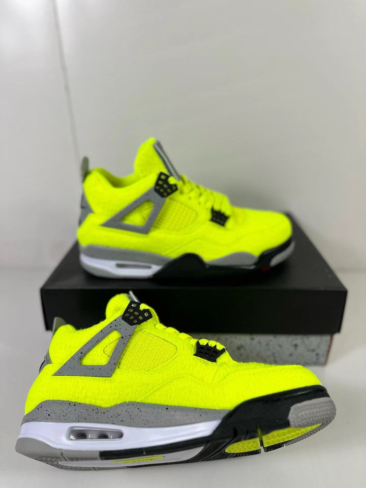 Jordan Air Jordan 4 Retro SP Tour Yellow Sneakers DV6773-700
