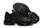 Nike Air Max Plus Color-Changing Green Black Sneakers