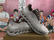 On Cloud Sneakers Gray White