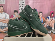 Nike Green Low-Top Sneakers with Swoosh and Gum Sole