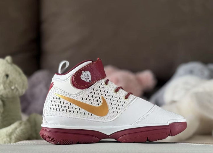 Nike Kobe 2 Kids' High-Top Sneakers White Red Gold