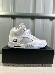 Jordan Air Jordan 5 White/Silver Sneakers HQ7978-103