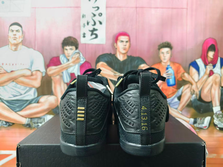 Nike Kobe Mamba Instinct Basketball Shoes Black Gold