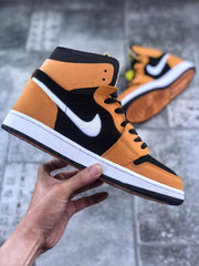 Jordan 1 Zoom CMFT Monarch Orange Sneakers CT0978-002