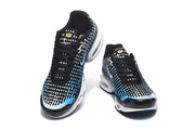 Nike Air Max Plus VII Sneakers in Black and Blue