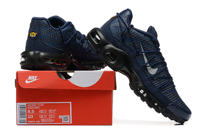 Nike Air Max Plus Sneakers Navy Black