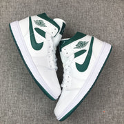 Jordan Air Jordan 1 Mid SE Mystic Green Sneakers CD6759-103