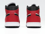 Jordan Chicago High-Top Sneakers Red Black White 554724-069