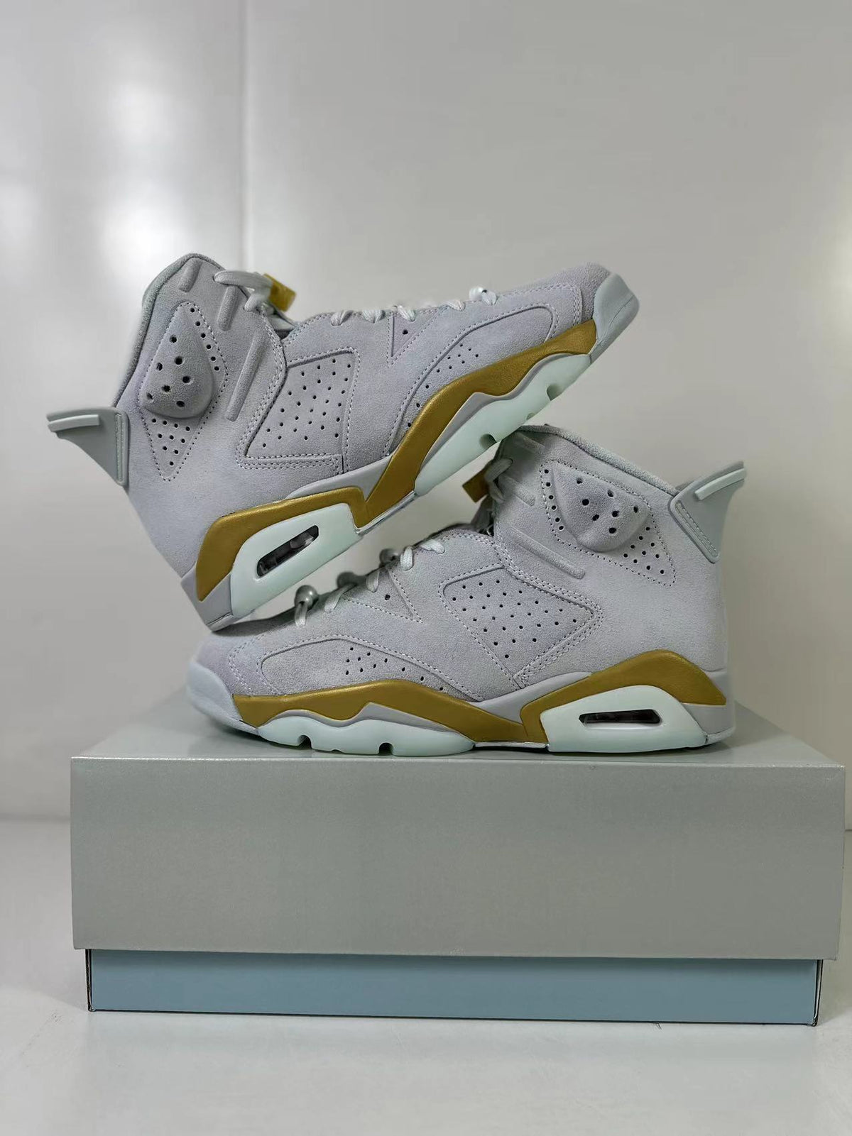 Jordan Air Jordan 6 High-Top Sneakers Paris Olympics White Gold