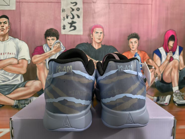 Nike Blue Gray Low-Top Basketball Sneakers