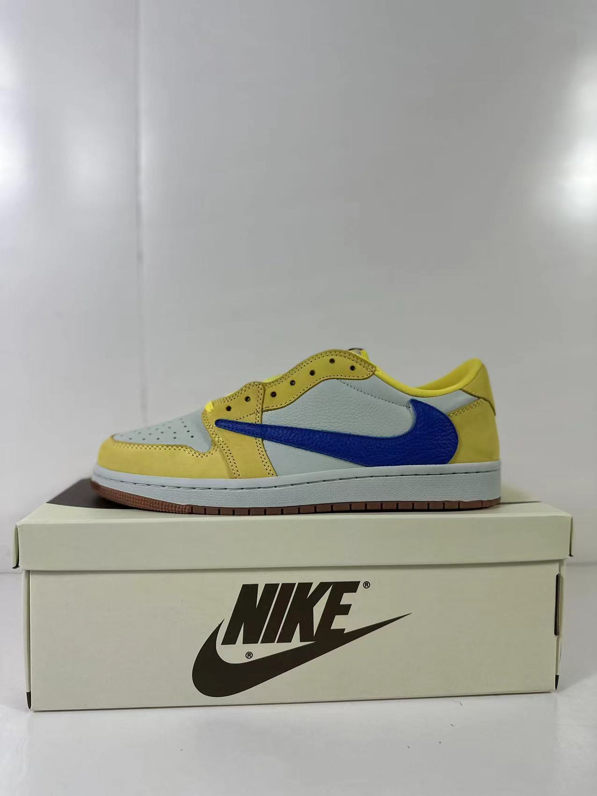 Jordan Air Jordan 1 Low Canary Yellow DZ4137-700