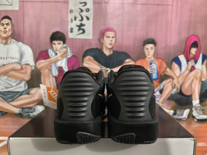 Nike Black Basketball Sneakers with Contrast Swoosh