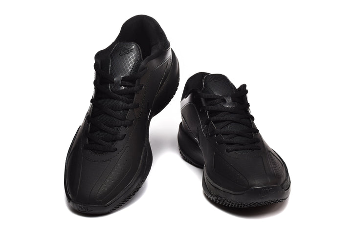 Nike 872-27 Black Basketball Sneakers