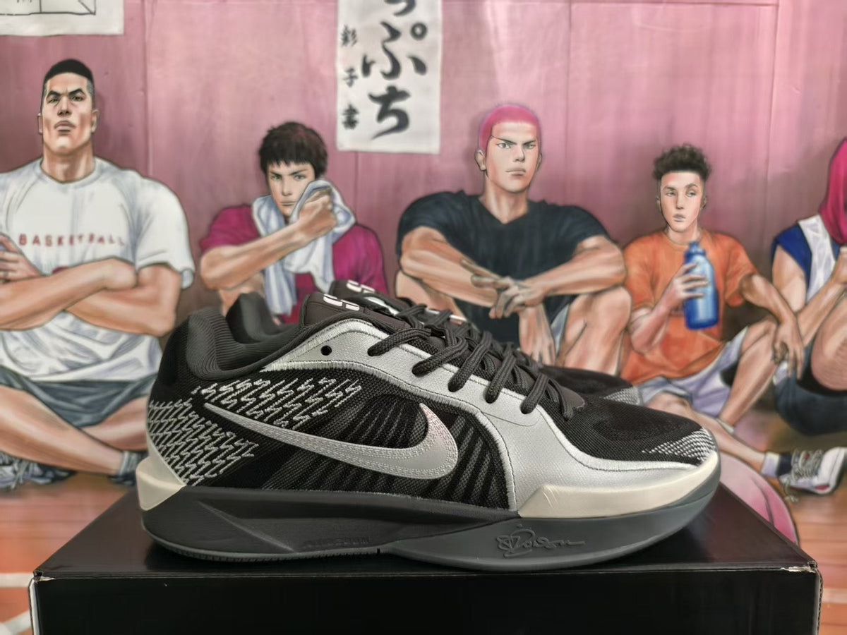 Nike Black Basketball Sneakers