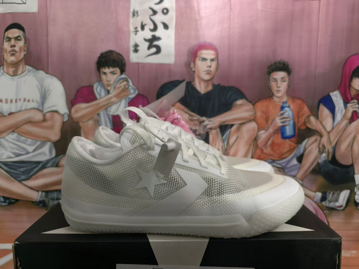 White Star Detail Sneakers