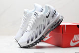 Nike Air Max White and Black Sneakers JKD171-EZF