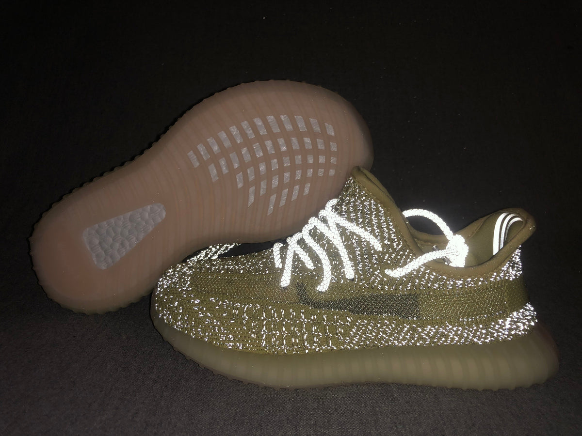 Yeezy 350 V2 Kids Sneakers Angel Ding Yellow