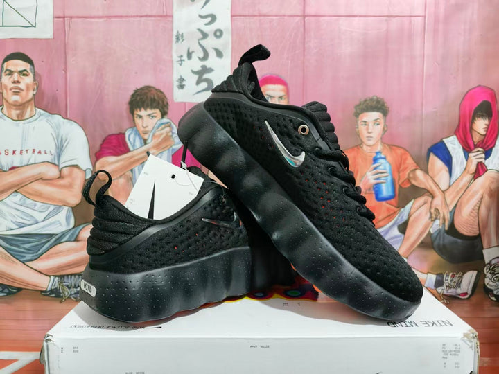 Nike Black Sneakers