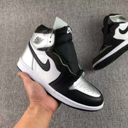 Jordan Air Jordan 1 Silver Toe High-Top Sneakers Black Silver