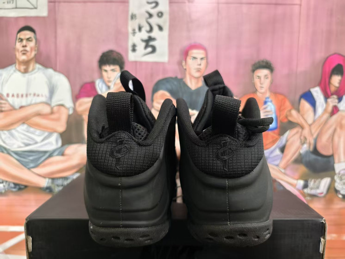 Nike Air Foamposite One Black Basketball Sneakers