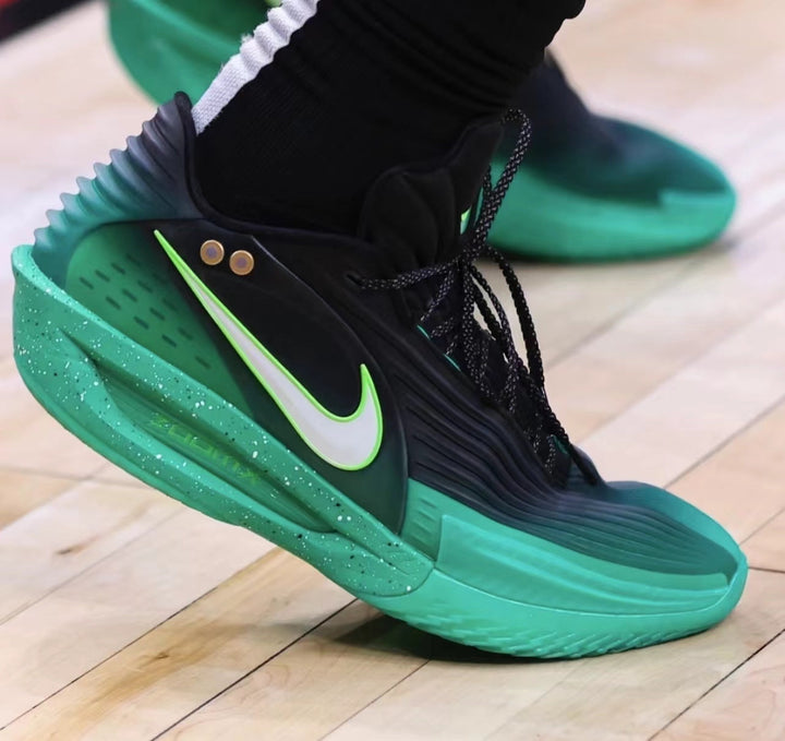 Nike Black and Green Basketball Sneakers